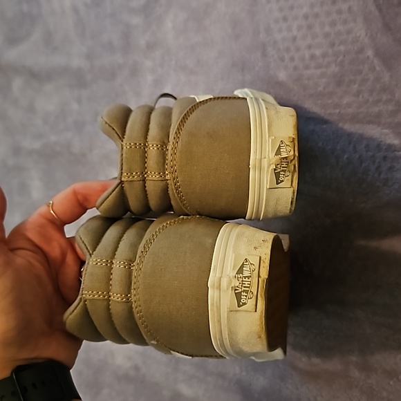 Hightop Vans - Picture 6 of 7